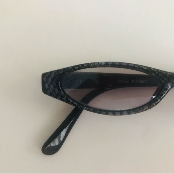 New Men Readers Sunglasses 2 Strength Aspheric Lens Black Frames w/Print Summer - Picture 9 of 11